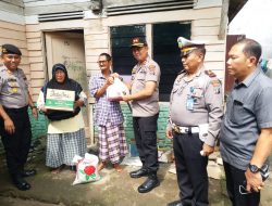 Perduli dengan sesama, kapolres binjai beri tali asih saat jumat barokah
