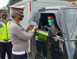 Satlantas polres binjai gencar tertibkan prokes kepada warga