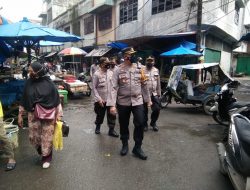 Kapolres binjai bagikan masker gratis untuk warga