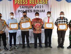 Polres Binjai Laksanakan Press Release GKTM ( Ganguan Keamanan dan Ketertiban Masyarakat ) Tahun 2021 dan Menerima Piagam Penghargaan dari Walikota Binjai