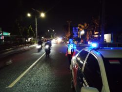 Sat Lantas Polres Binjai Laksanakan Blue Light Patrol Antisipasi Balap Liar