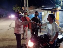 Polsek Binjai Barat Imbau Prokes Dan Bagi Masker Ke warga