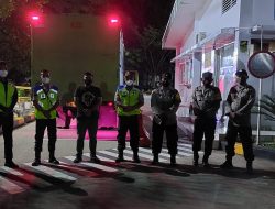 Polsek Sei Bingai Laksanakan Patroli Malam Dan Imbau Warga Patuh Prokes