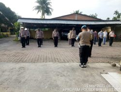 Pimpin Apel Pagi Waka Polsek Binjai Barat Tekankan Disiplin Protokol Kesehatan