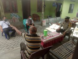 Melalui Giat Sambang, Bhabinkamtibmas Imbau Warga Patuhi Prokes dan Jaga Kamtibmas