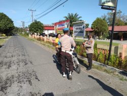 Polsek Sei Bingai laksanakan Operasi Yustisi cegah penyebaran Covid 19 varian omicron Minggu Pagi