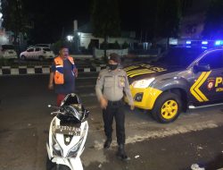 Personil Sat Samapta Polres Binjai Melaksanakan Patroli Blue Light Di Wilayah Hukum Polres Binjai Guna Mewujudkan Situasi Kamtibmas Yang Aman Dan Kondusif
