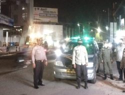 Polsek Binjai Timur Patroli Blue Light Dan Beri Imbauan Prokes Ke Masyarakat