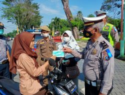 Kanit Dikyasa Sat Lantas Polres Binjai pimpin giat penegakan disiplin prokes
