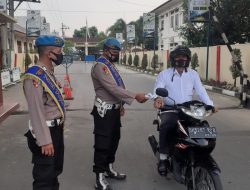 Masuk Mako Polres Binjai Provost Lakukan Cek Suhu Tubuh