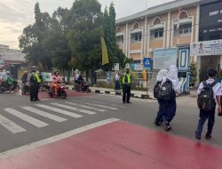 Gatur Pagi , Sat Lantas Polres Binjai Dan Jajaran Polsek Berikan Pelayanan Prima Terhadap Masyarakat