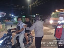 Displin Prokes Serta Bagikan Masker, Polsek Binjai Barat Gelar Ops Yustisi Malam Hari