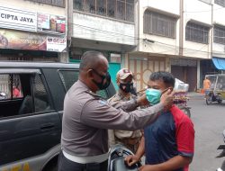 Tertibkan Warga Pakai Masker Polsek Binjai Kota Rutin Laksankan Ops Yustisi Pagi