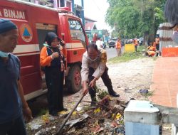 Semangat Gotong Royong Bersama Bhabinkamtibmas Kelurahan Satria Polsek Binjai Kota