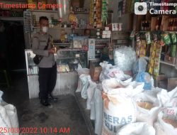 Bhabinkamtibmas Kel. Pahlawan Bripka Paiman Monitoring Stock Minyak Goreng