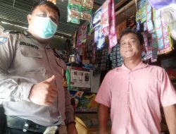 Bhabinkamtibmas Aiptu Julianto Monitoring Stock Minyak Goreng