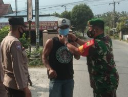 Tekan Penyebaran covid-19, Polsek Binjai Timur Gandeng Koramil Gelar Operasi Yustisi Pagi