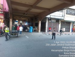Bantu Pengguna Jalan Pos Padat Lalin Sore Sat Lantas Polres Binjai