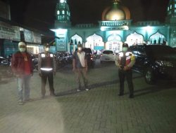 Monitoring Pelaksanaan Sholat Tarawih Intensifkan Patroli Malam Polsek Binjai Utara