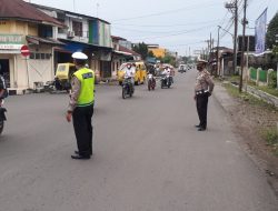 Berikan Pelayanan kepada Masyarakat, Polsek Binjai Selatan Laksanakan Pengaturan Lalin Pagi Hari