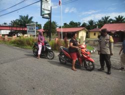 Polsek Sei Bingai Laksanakan Operasi Yustisi Di Depan Mako, Sasar Masyarakat Yang Tidak Patuhi Protokol Kesehatan