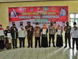Polres Binjai bersama Kementerian Agama dan PCNU Kota Binjai ”Wujudkan Program Satu Juta Vaksin Kementerian Agama”