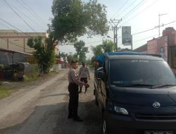Melalui operasi yustisi, Petugas Polsek Binjai Barat Hentikan Pengguna Jalan Yang Tidak Memakai Masker