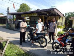 Masih Melalui operasi yustisi Pagi Polsek Binjai Barat Ingatkan Pengguna Jalan Yang Tidak Memakai Masker