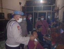 Sadarkan Masyarakat Taat Prokes, Polsek Binjai Utara Operasi Yustisi Malam Hari Sasar Warung Warnet