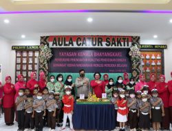 KAPOLRES BINJAI BERSAMA KETUA BHAYANGKARI CABANG BINJAI MEMPERINGATI HUT YKB KE-42 TAHUN 2022