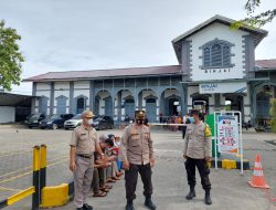 Melalui Patroli Dialogis Polsek Binjai Timur Ingatkan Masyarakat Lakukan imbauan Kamtibmas Dan Disiplin Prokes