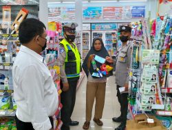 Operasi Yustisi Sore Hari Polsek Binjai Selatan Ingatkan Warga Patuh Prokes