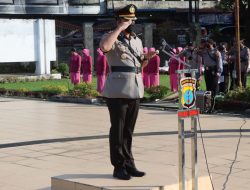 KAPOLRES BINJAI SEBAGAI IRUP SAAT ZIARAH DI TMP SYUHADA KOTA BINJAI