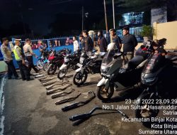 PERSONIL GABUNGAN POLRES BINJAI BERSAMA TNI SUB DENPOM BINJAI MELAKUKAN PENERTIBAN TERHADAP PENGENDARA SEPEDA MOTOR YANG MENGGUNAKAN KNALPOT BLONG