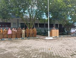 KAPOLSEK SELESAI SEBAGAI PEMBINA UPACARA BENDERA SMA NEG 1 KEC. SELESAI