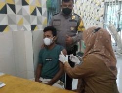 Unit Intelkam Monitoring Pelaksanaan Vaksinasi Di Wilayahnya