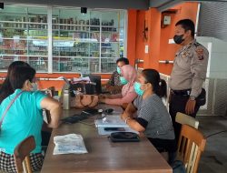 Monitoring Polsek Binjai Kota Pelaksanaan Vaksinasi Di Supermarket Asia King