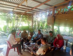Bhabinkamtibmas Melaksanakan Mediasi Penyelesaian Masalah Warga Dengan Cara Problem Solving