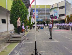 Jadi Pembina Upacara, Ini Pesan Kapolsek Binjai Kota Kepada Siswa Yaspend Ahmad Yani