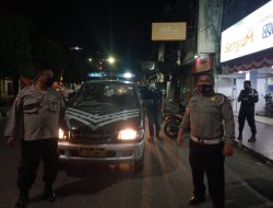 Operasi Yustisi Malam Hari Polsek Binjai Kota Gunakan Scan Barcode Aplikasi Peduli Lindungi