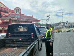 Sat Lantas Polres Binjai Tertibkan Kendaraan Parkir Sembarangan