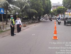Jaga Ketertiban Di Jalur Depan Sekolah, Anggota Satlantas Polres Binjai Laksanakan Gatur