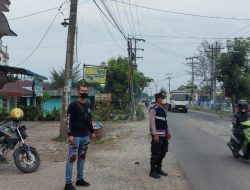 Polsek Selesai Laksanakan Giat Rutin Gatur Lalin
