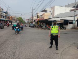 Pos Padat Sore Polsek Binjai Barat Beri Pelayanan Ke Masyarakat Pengguna Jalan