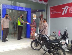GUNA MEMUTUS PENYEBARAN COVID19, POLSEK BINJAI SELATAN BAGI MASKER GRATIS