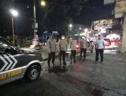 Patroli Bersinggungan Monitoring Perbatasan Dan Imbauan Prokes