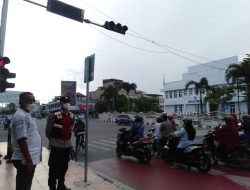 RUTINITAS, GATUR PAGI POLSEK BINJAI KOTA LAYANI MASYARAKAT