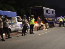 ANTISIPASI GEMOT, 3C , KNALPOT BLONG DAN GANGGUAN KAMTIBMAS, GABUNGAN SAT POLRES BINJAI GELAR PATROLI MALAM HARI