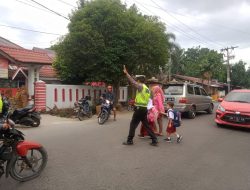 Personil Polsek Binjai Kota Rutin Laksanakan Gatur Lalin Pagi