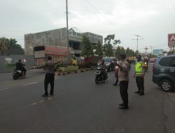 Jaga Kelancaran Arus Lalu Lintas Jalan Raya Padat Sore Polsek Binjai Timur